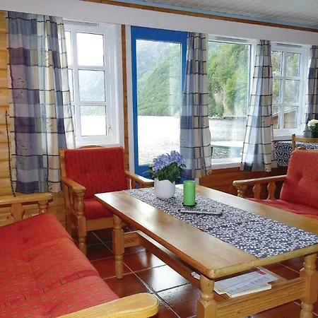 Semesterbostad In Dirdal With Kitchen