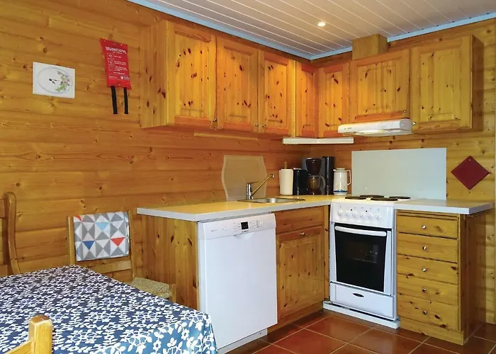 In With Kitchen